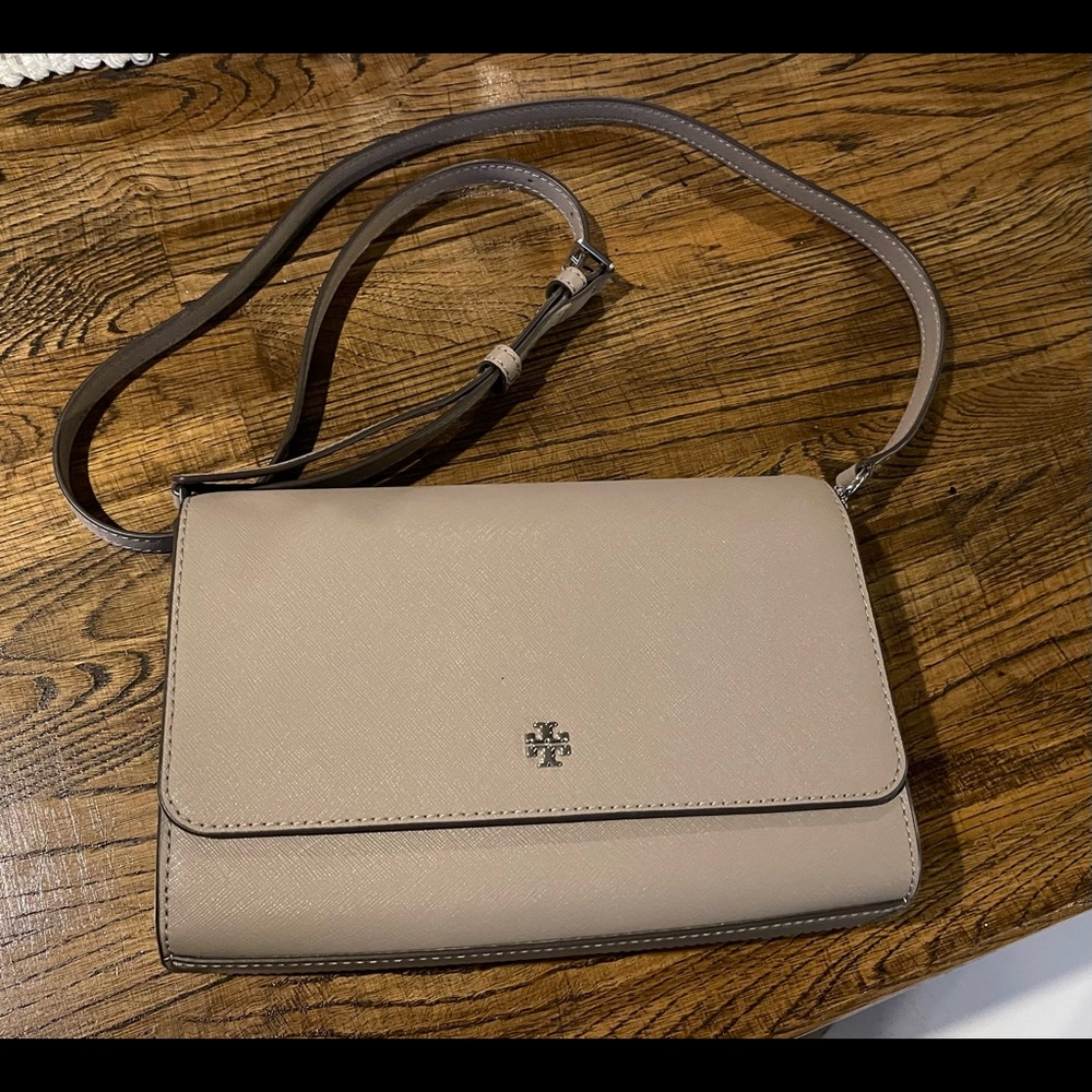 Tory Burch NWOT Emerson Crossbody